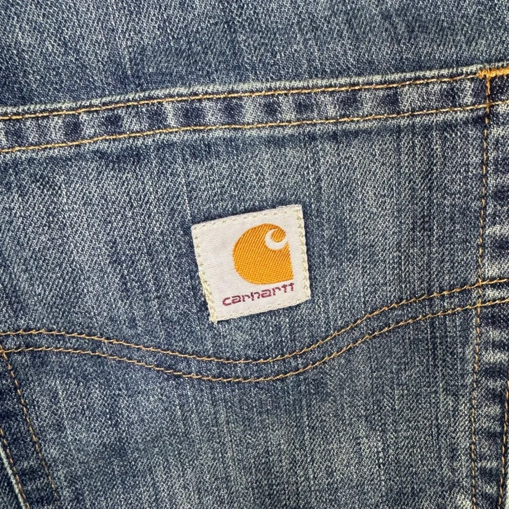 NWT Carhartt Holter Jeans Relaxed Fit 38x32 Mens Denim Pants Blue Straight Leg - Picture 4 of 8